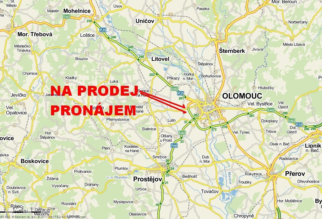 Prodáme pozemek s asfaltovým povrchem o velikosti 8119 m2 v 