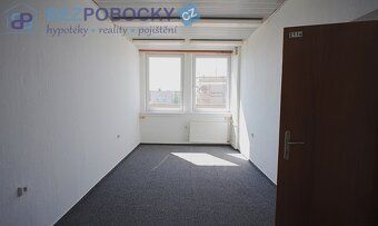 Pronájem dvojkanceláře na Havlíčkově náměstí v centru města 