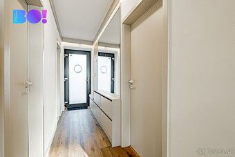 Hledáte místo, kde budete mít přírodu, vodu a slunce doslova