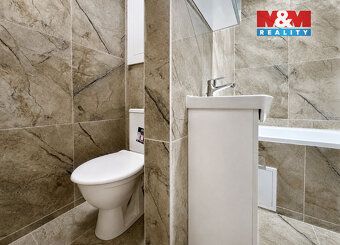 Nabízíme k dlouhodobému pronájmu byt s dispozicí 2+kk ve vel