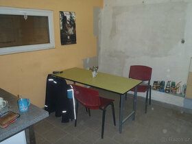 Nabízíme k dlouhodobému pronájmu nebytové prostory vhodné ja