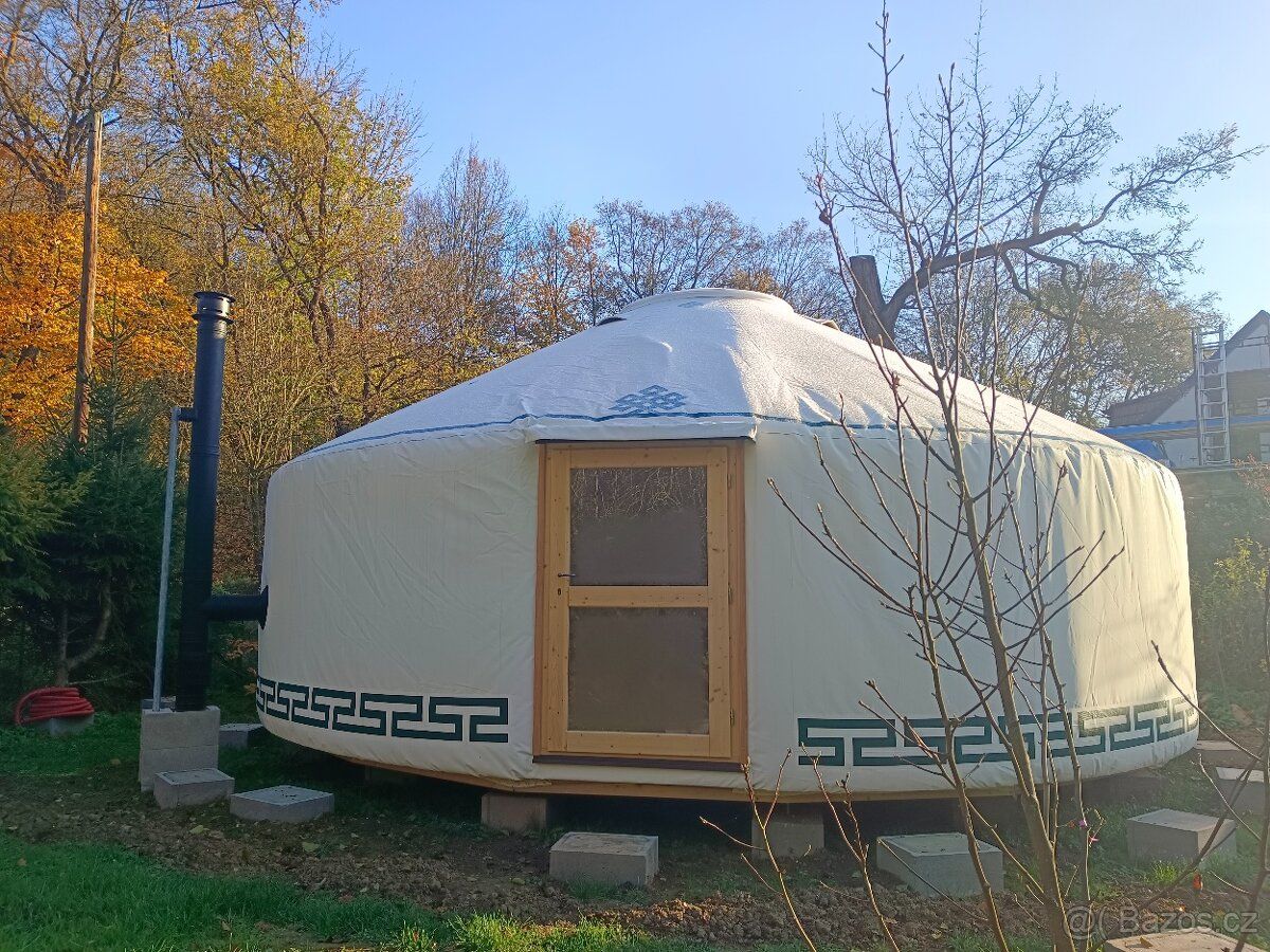 Nabízíme jurtu - společnost, která realizuje zakázky pod fir