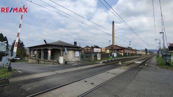 Pronájem výrobních prostor se zázemím, 462m² - Děčín
Nabízím