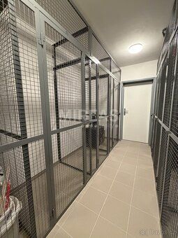 Nabízíme vám k pronájmu byt 2+kk, 38 m2, s balkonem 2,13 m2,