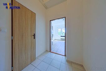Nabízíme k pronájmu byt 1+kk (25m2), na ulici Osecká v Lipní