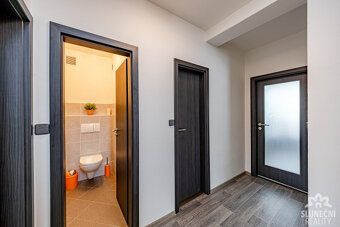 Naše společnost vám nabízí výjimečný třípodlažní rodinný dům
