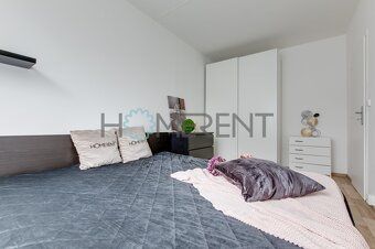 Nabízíme k pronájmu útulný a světlý byt 2+kk o velikosti 41 
