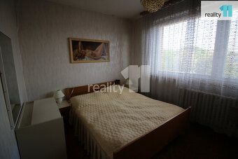 +popl. 3000, , Reality 11 Vám zprostředkují Nabízíme k dlouh