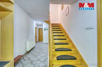 Můžete se probouzet do kouzelné atmosféry podzámecké krajiny