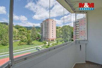 Nabízíme k prodeji byt 3+1 o ploše 73 m2 se zasklenou lodžií
