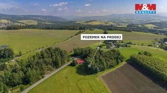Radčice u Železného Brodu, 963 m² v klidné části obce s řídk