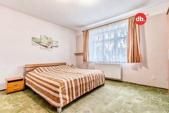 Ev.č. 01782 Nabízíme k prodeji samostatně stojící rodinný dů