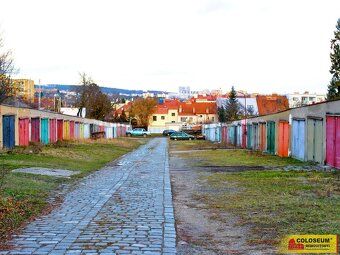 Ev.č. 5317B067-3 Nabízíme Vám k dlouhodobému pronájmu garáž 