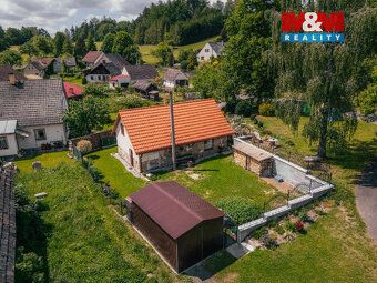 Nabízíme k prodeji samostatně stojící objekt o užitné ploše 