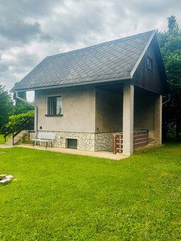 Nabízíme zděný zahradní domek se zastavěnou plochou 35 m² v 