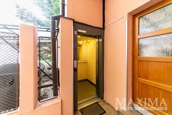 Hezký, částečně zařízený byt 2+kk o ploše 58 m2 + balkon ve 