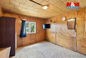 Prodej chaty se zahradou 358 m2. Osobní vlastnictví. Klidná 