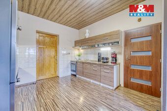 Nabízíme prodej bytu 3+1 ve velmi žádané lokalitě města Kdyn