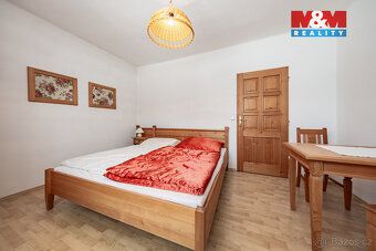 Prodej prostorného rodinného domu v klidné části Horní Brann