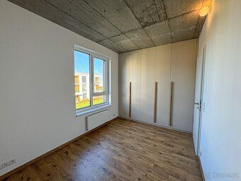 Pronájem luxusního bytu 3+kk o velikosti 110 m2 s 2 prostorn