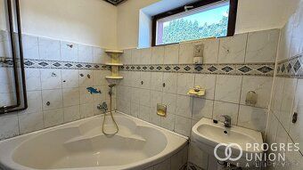 Prodej řadového domu 1+1 se zahrádkou s možností využití mez