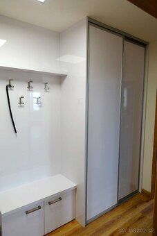 Nabízíme k pronájmu moderní byt 2+kk o velikosti 75,5 m 2 v 