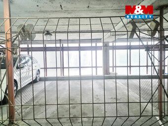 Nabízíme pronájem řadové garáže o užitné ploše 18 m² na sídl