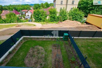 + zálohy za služby 5.522 Kč včetně elektřiny + vratná jistot
