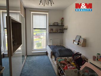 Nabízíme Vám ke koupi moderní byt 3+kk s prostornou lodžií, 