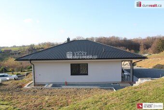 Cena včetně pozemku, projektu, stavebního povolení, výstavby