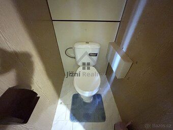 Nabízíme Vám k prodeji dobře dispozičně řešený byt 2+kk s ba
