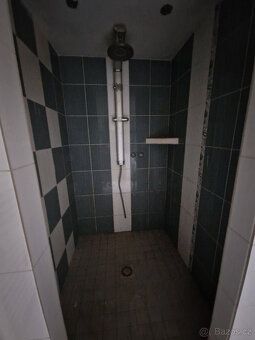 Nabízíme pronájem domu v obci Hněvotín, okrese Olomouc. Dům 