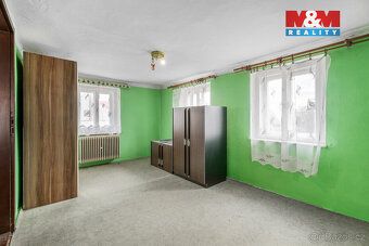 Nabízíme Vám ke koupi původní venkovský dům v obci Jivina (o