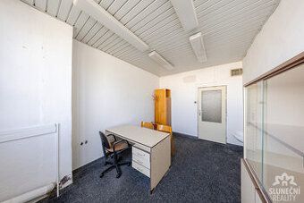 Pronájem nové a zrekonstruované kanceláře o velikosti 26,1m2