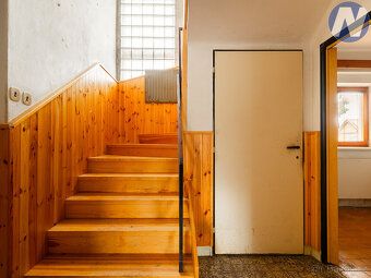 V exkluzivním zastoupení majitele Vám nabízíme k prodeji pro