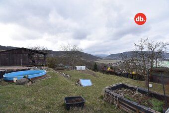 Ev.č. 01815 Nabízíme k prodeji chatu s pozemkem o celkové vý