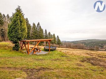 Nabízím ke koupi dům na Šumavě s 2 bytovými jednotkami (235 