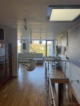 Dům v nejlepsim miste v Brne. 200 m2 podlahova plocha, pozem