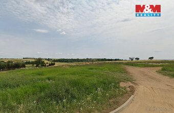 Nabízíme exkluzivní stavební pozemek v obci Čelechovice, pou