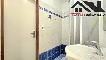Nabízíme k pronájmu byt 2+kk o velikosti 38 m2 na nábřeží 17