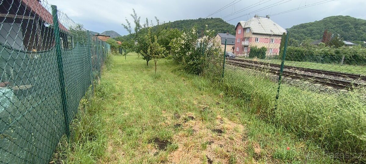 Nabízím k dlouhodobému pronájmu zahradu ve Svádově. Nově opl