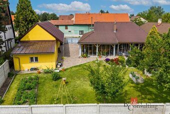 Dům pro menší rodinu nedaleko Brandýsa nad LabemJen málokde 