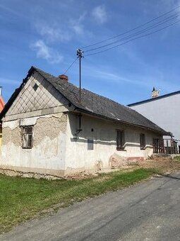 PRODÁM RD,PO ČÁSTEČNÉ REKONSTRUKCI,2+1,WC KOUPELKA,DŮM JE PŘ