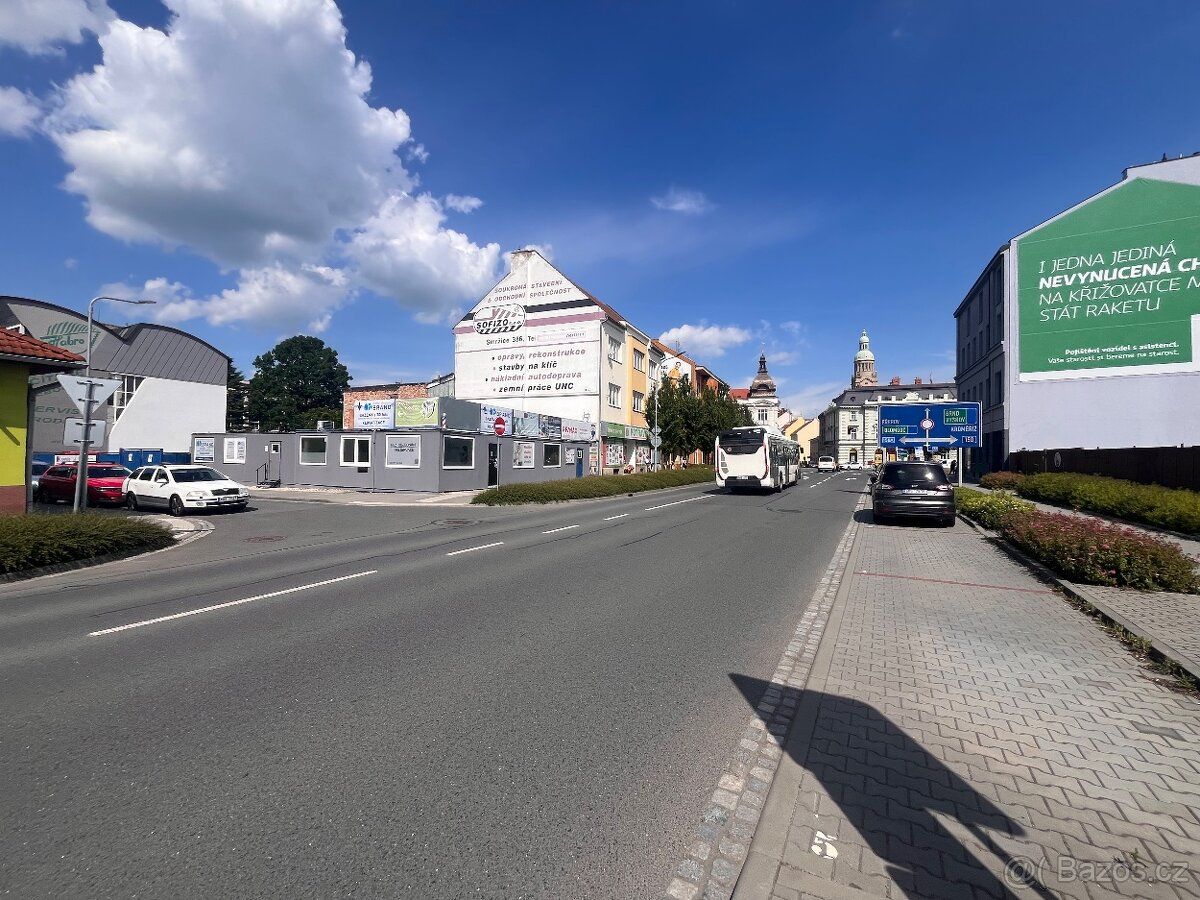 Nabízíme k pronájmu velkou reklamní plochu na Plumlovské uli