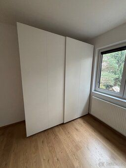Nabízíme pronájem poloviny nadstandartního rodinného dvojdom