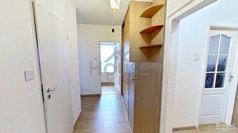 Ev.č. 01784 Nabízíme k prodeji světlý a prakticky řešený byt