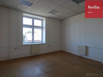 Nabízíme Vám pronájem výrobních a skladovacích prostor v Opa