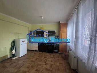 Nabízíme k pronájmu byt o dispozici 1+1 a výměře 35 m2 na ad