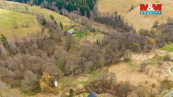 Nabízíme k prodeji krásnou louku o rozloze 2537 m² nacházejí