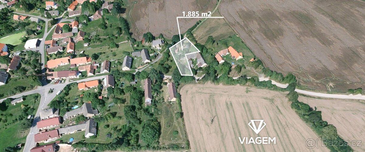 Nabízíme k prodeji stavební pozemky pro bydlení ve 33% vlast